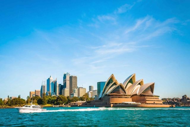 https://akimbatours.com/wp-content/uploads/2018/09/destination-sydney-08-640x427.jpg