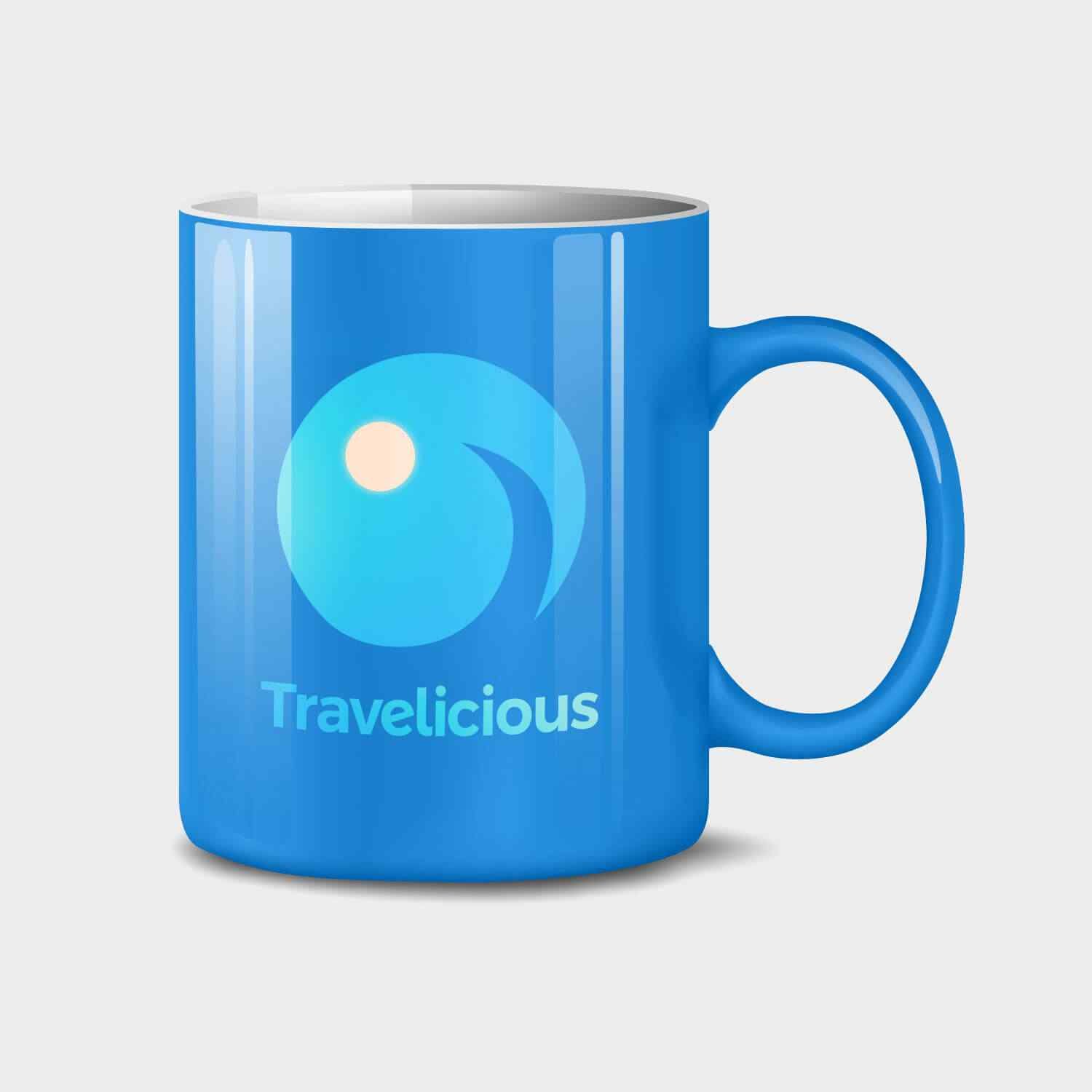 Travelicious mug - blue with larger logo